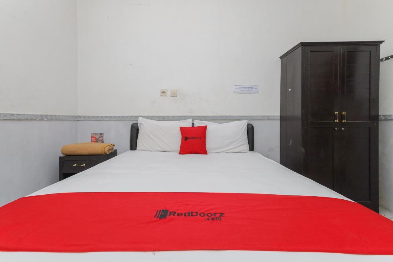 Reddoorz Near Stasiun Malang Kota Lama 2 Экстерьер фото